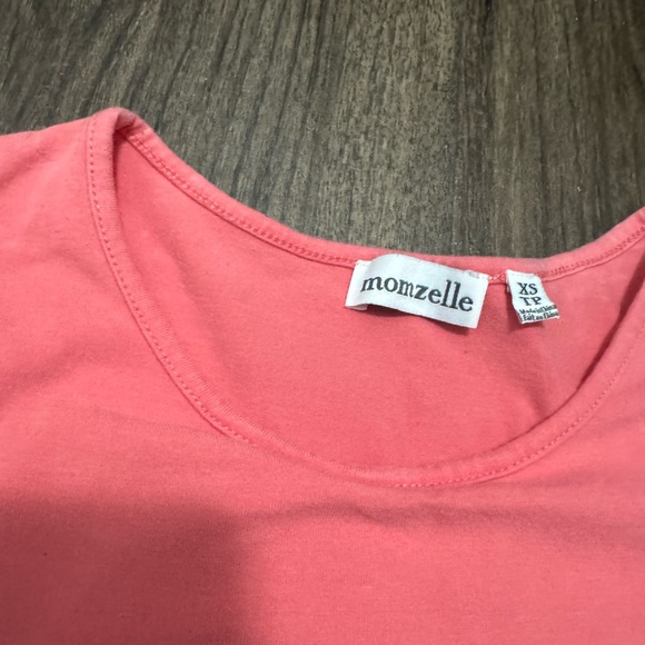 Xs nursing T - Picture 2 of 2